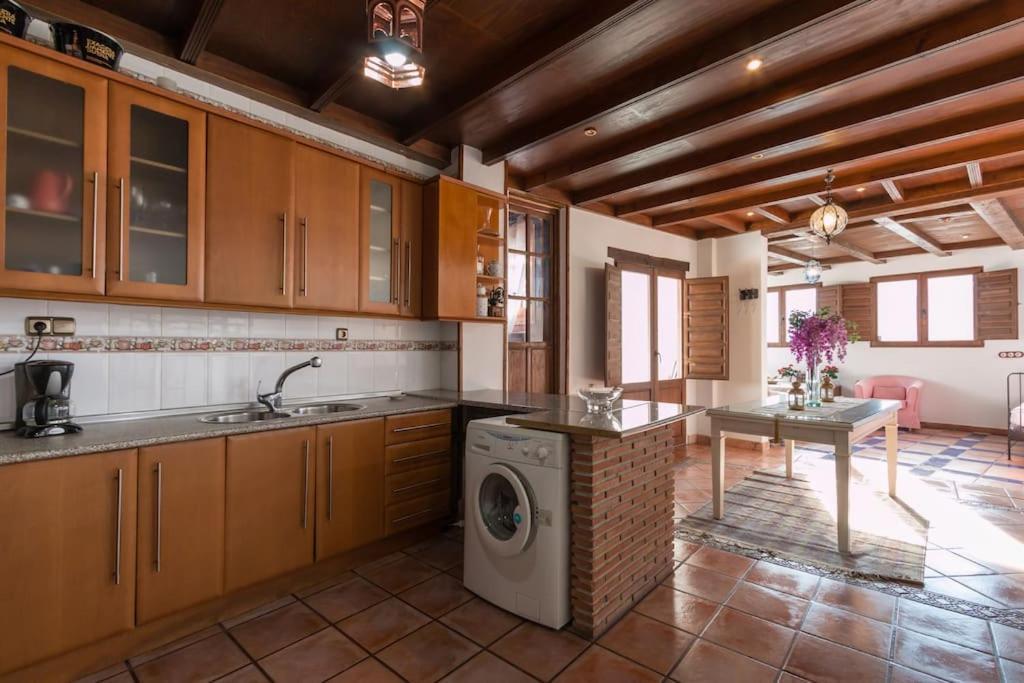 La Rochina Apartment Granada Exterior photo